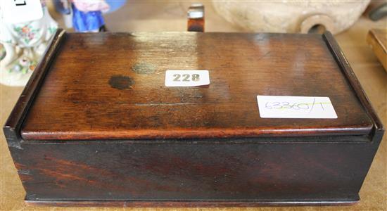 Victorian mahogany club cigar box